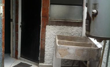 Departamento Amueblado de Una recamara, excelente ubicación metro raza línea 3