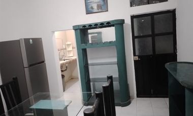 Departamento Amueblado de Una recamara, excelente ubicación metro raza línea 3