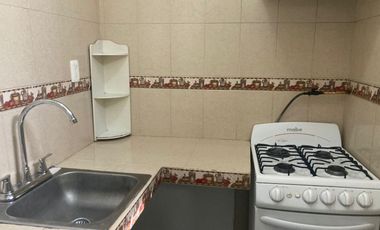 Departamento Amueblado de Una recamara, excelente ubicación metro raza línea 3