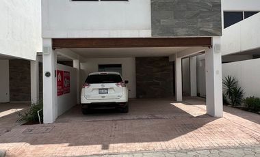 Casa en venta Fracc. Las Rosas