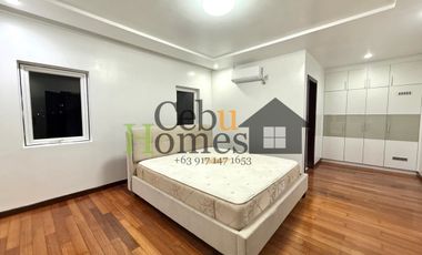 Semi-Furnished 5 Bedroom House with Pool for Rent in Maria Luisa