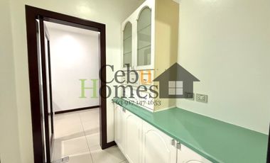 Semi-Furnished 5 Bedroom House with Pool for Rent in Maria Luisa