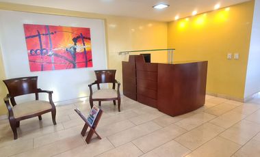 ARRIENDO VENDO OFICINA AMOBLADA PISO 22 CENTRO INTERNACIONAL DE 440 M2