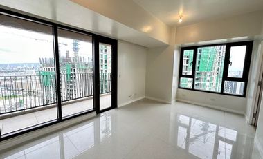 For Sale 1 Bedroom Corner Unit in Mandani Bay Suites Tower 2, Mandaue City