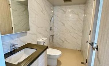 For Sale 1 Bedroom Corner Unit in Mandani Bay Suites Tower 2, Mandaue City