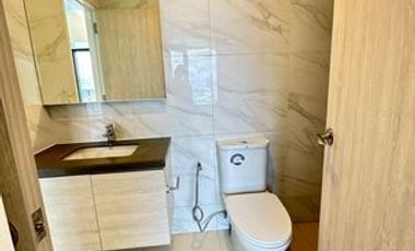 For Sale 1 Bedroom Corner Unit in Mandani Bay Suites Tower 2, Mandaue City