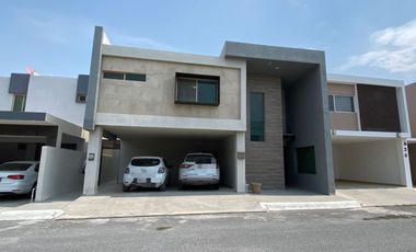 En venta Fraccionamiento Villa Oriente
