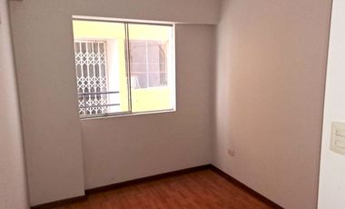 BAJÓ DE PRECIO...!!   VENDO ACOGEDOR DPTO. 2 DORM. EN SURQUILLO, CERCA AL PTE. RICARDO PALMA – LIMITE CON MIRAFLORES.