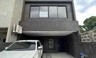 Duplex House For Rent/Sale in Better Living Paranaque