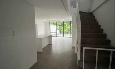 Duplex House For Rent/Sale in Better Living Paranaque