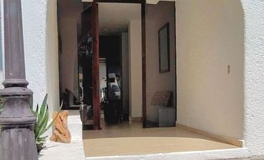 V411 Villa en Venta 3 recamaras Campo de Golf Ixtapa