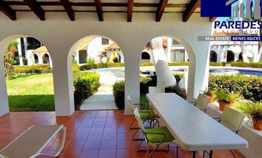 V411 Villa en Venta 3 recamaras Campo de Golf Ixtapa