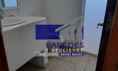 V411 Villa en Venta 3 recamaras Campo de Golf Ixtapa