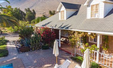 Venta de hermosa Parcela con 2 casas, piscina y quincho, Vicuña. 11.000 UF