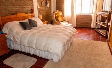 Venta de hermosa Parcela con 2 casas, piscina y quincho, Vicuña. 11.000 UF