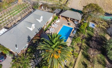 Venta de hermosa Parcela con 2 casas, piscina y quincho, Vicuña. 11.000 UF