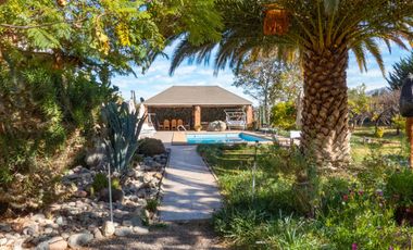 Venta de hermosa Parcela con 2 casas, piscina y quincho, Vicuña. 11.000 UF