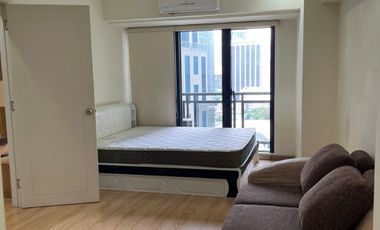 FOR SALE Furnished 1BR unit in Knightsbridge Residences, Makati