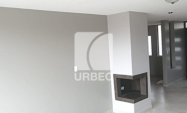 VENTA - VENTA DE DEPARTAMENTO SECTOR LA DOLOROSA EN RIOBAMBA /23URB036