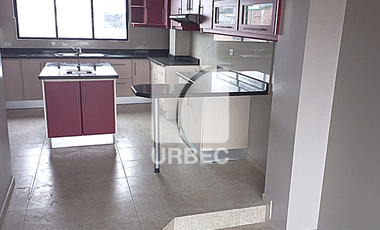 VENTA - VENTA DE DEPARTAMENTO SECTOR LA DOLOROSA EN RIOBAMBA /23URB036