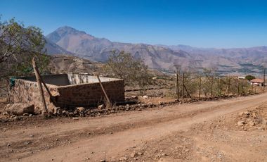 Venta de terreno cercano al observatorio Mamalluca (Vicuña), 10.500 m2, Valle del Elqui. $75 millones