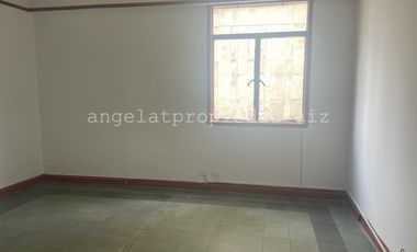 Vendo oficina en el centro de Medellín