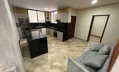 ALQUILO CASA AMPLIA EN GARZOTA