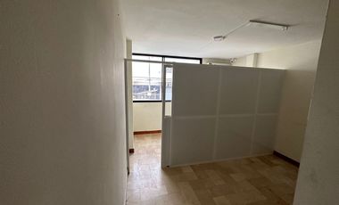 ALQUILO CASA AMPLIA EN GARZOTA