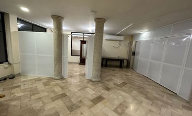 ALQUILO CASA AMPLIA EN GARZOTA