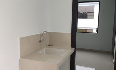 Vendo Casa en Urb. Privada 
