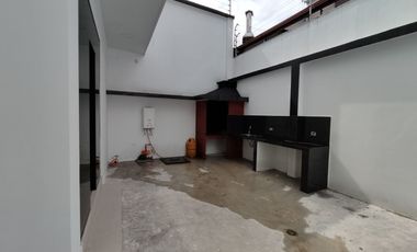 Vendo Casa en Urb. Privada 