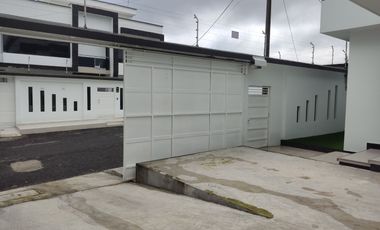 Vendo Casa en Urb. Privada 