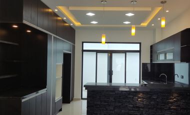 Vendo Casa en Urb. Privada 