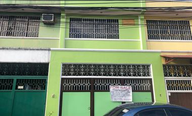 For Sale Modish 3 Storey Townhouse in Cainta, Rizal with 3 Bedrooms and 3 Toilet/Bath. PH2549
