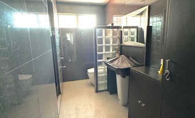 Pre-Owned Commercial/Residential Property in BF Homes Paranaque