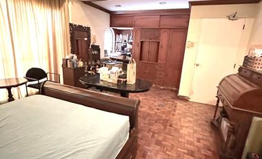 Pre-Owned Commercial/Residential Property in BF Homes Paranaque