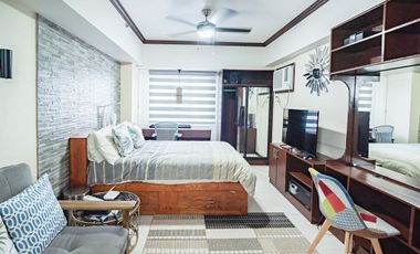 The Columns Legaspi Village | One Bedroom 1BR Condo Unit For Sale - #4305