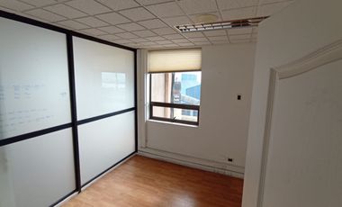 Vendo amplias Oficinas Centrales