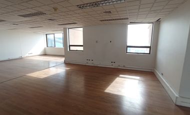 Vendo amplias Oficinas Centrales