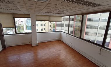 Vendo amplias Oficinas Centrales