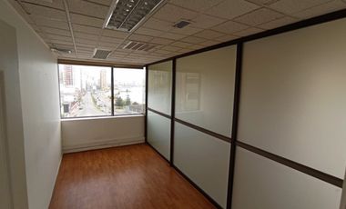 Vendo amplias Oficinas Centrales