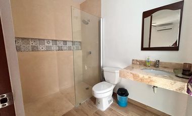 Villa en Venta a 200m de la playa con Club De Playa en Telchac