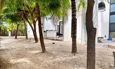 Villa en Venta a 200m de la playa con Club De Playa en Telchac