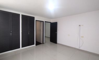 Apartamento en arriendo en Alto Prado.