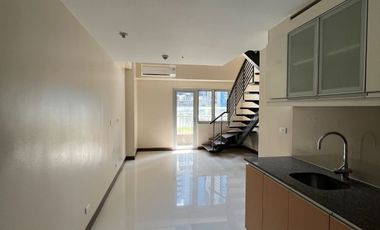 Rent to own Executive Studio Loft with Balcony Condo for sale in Ellis Makati CBD