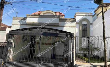 CASA EN RENTA PLAZA CUMBRES