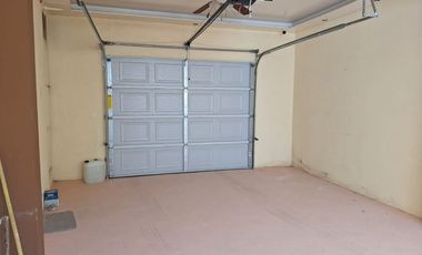 SE RENTA CASA PASEO DE LOS NOGALES ZONA DORADA . CASA SEMI AMUEBLADA