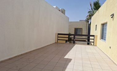 SE RENTA CASA PASEO DE LOS NOGALES ZONA DORADA . CASA SEMI AMUEBLADA