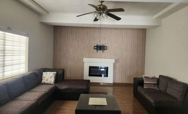 SE RENTA CASA PASEO DE LOS NOGALES ZONA DORADA . CASA SEMI AMUEBLADA