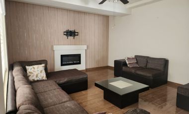 SE RENTA CASA PASEO DE LOS NOGALES ZONA DORADA . CASA SEMI AMUEBLADA